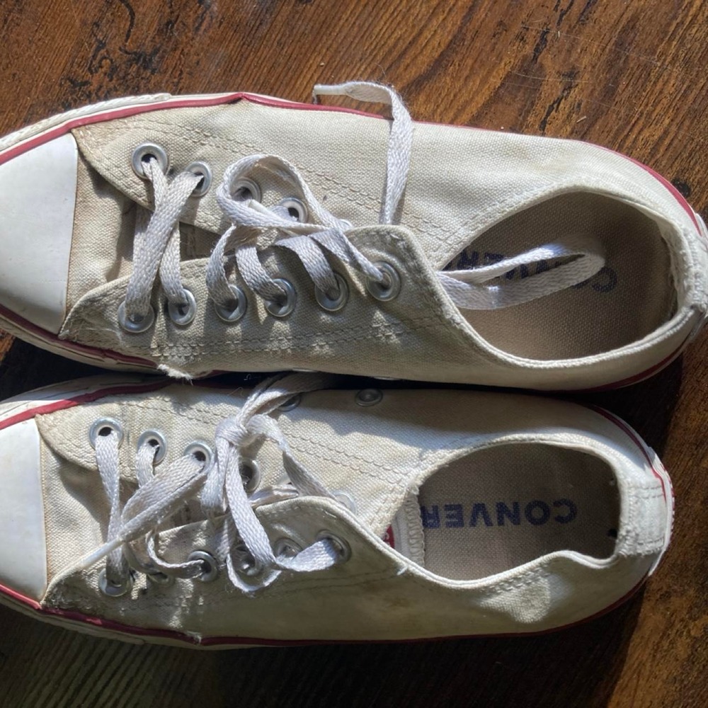 White Converse sneakers with red trim retro low top classic canvas